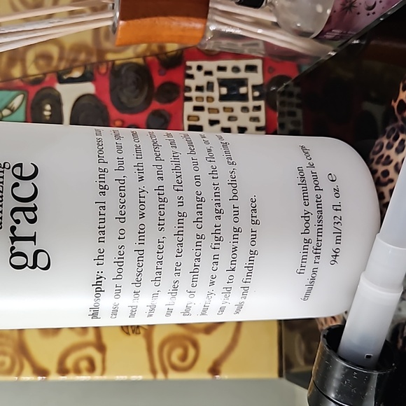 Unopened 32oz. Amazing Grace Body Lotion - Picture 2 of 2